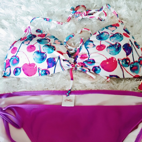 Candie's Other - Cherry Candies Juniors NWT XL Purple